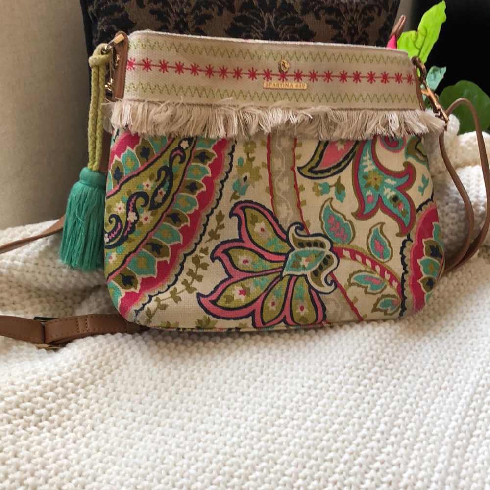 Spartina 499 tassle crossbody never used